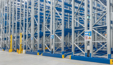  Scaffalature porta pallet compattabili per Acetaia Cremonini (Gruppo Olitalia)  